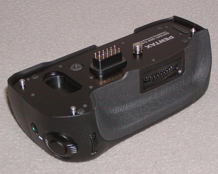 PENTAX K 思案ブログ: K10Dのバッテリーグリップ「D-BG2」を買いました 